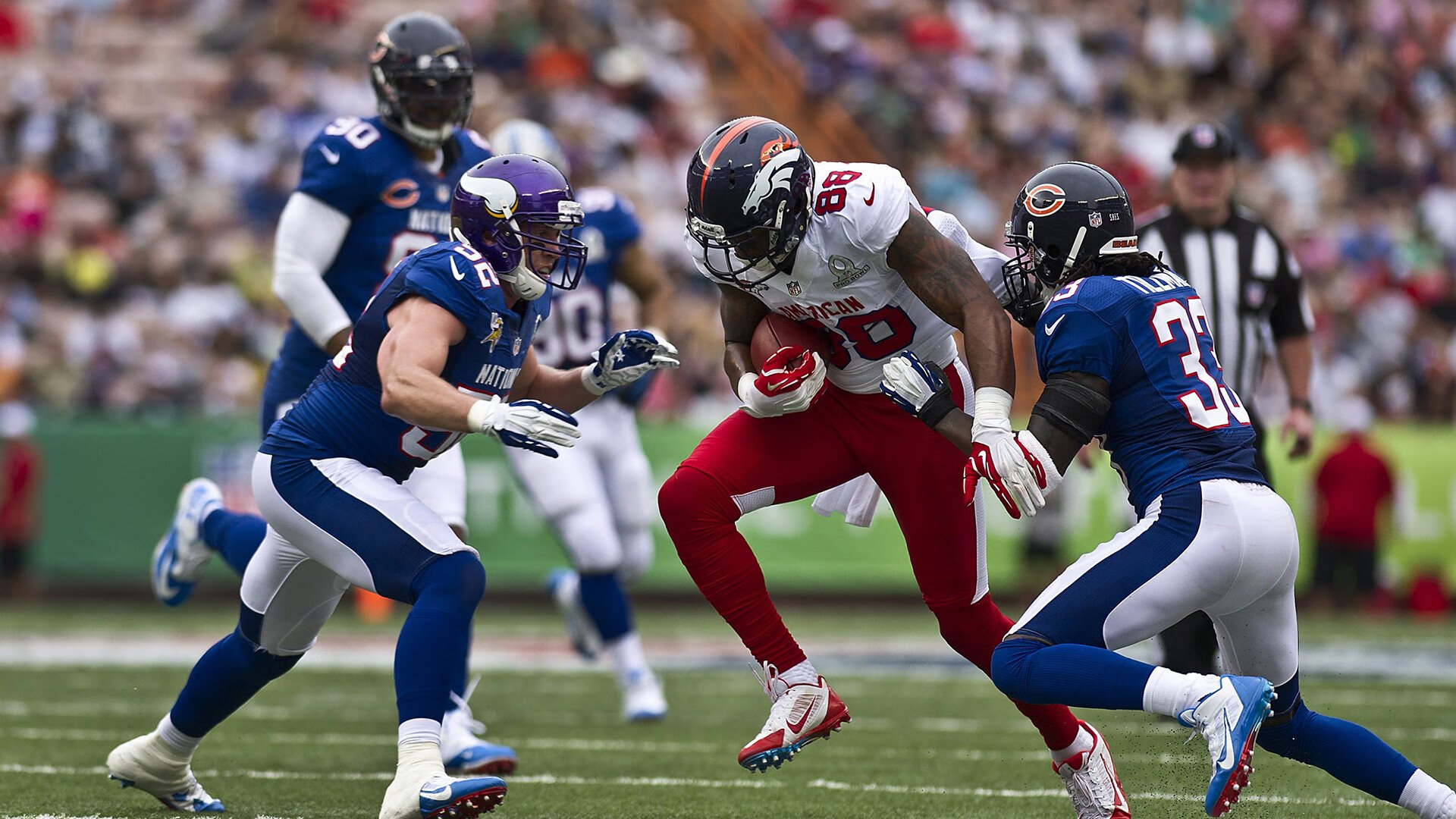 华体会app注册-阿利松在对阵阿森纳的比赛中扑出关键点球，阿利松穿过几号球衣